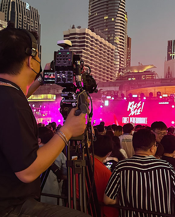 Broadcast Camera